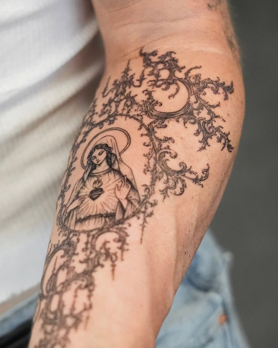 Tattoo by @tatsbyalyssa — illustrative, black_and_grey