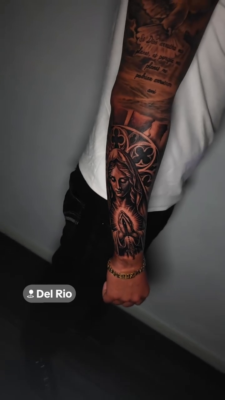 Tattoo by @efrentattoos — black_and_grey, realism