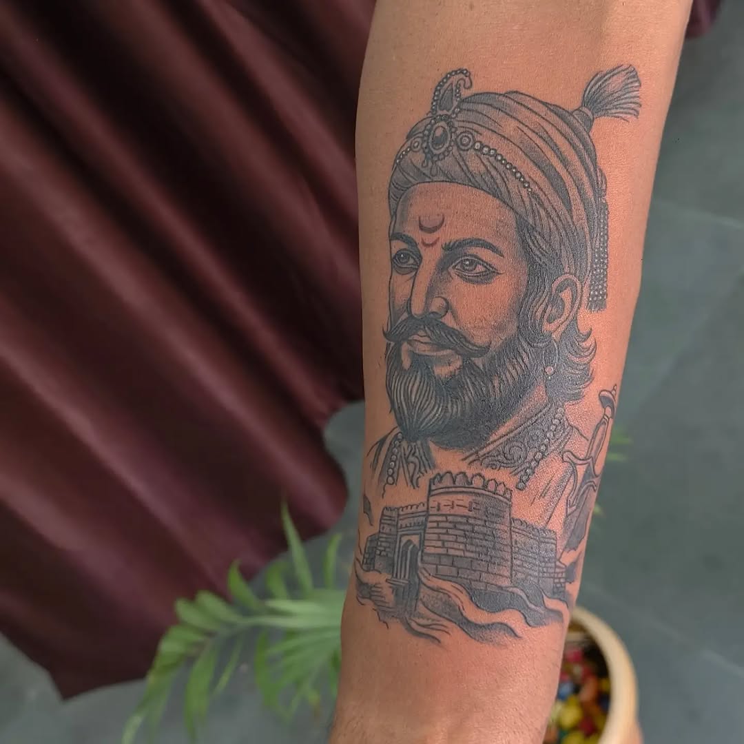 Tattoo by @vrtattoo_pandhurna โ realism, black_and_grey