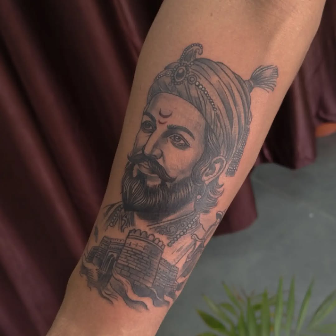Tattoo by @vrtattoo_pandhurna โ realism, black_and_grey