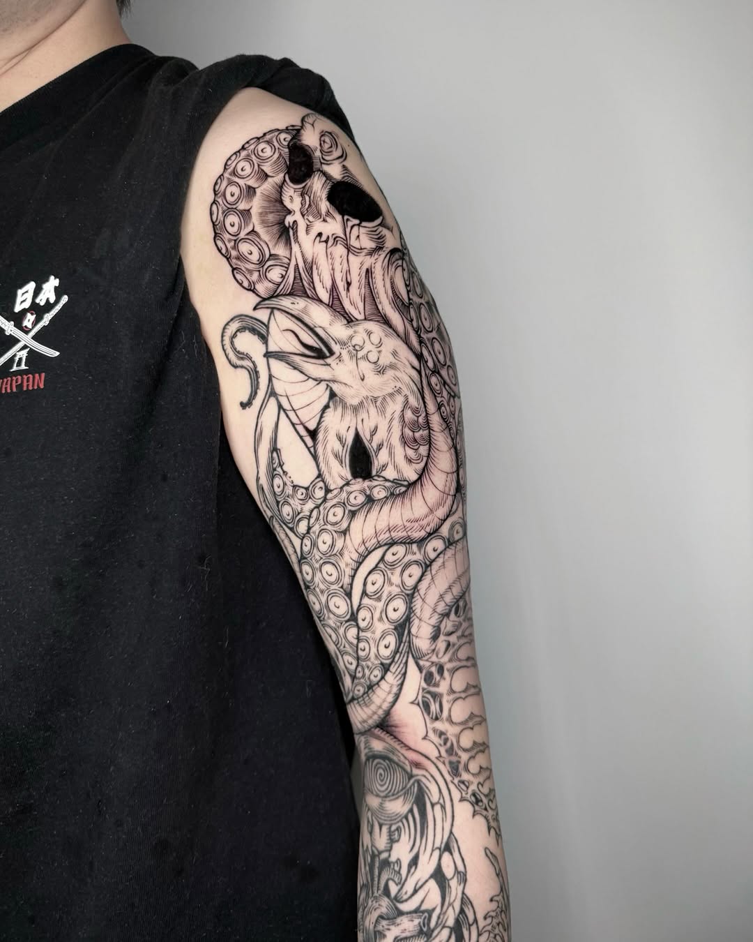Tattoo by @mimo_tattooist__ — blackwork, illustrative