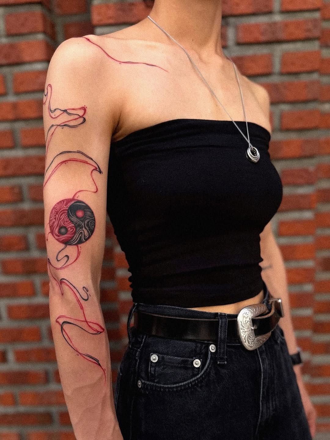 Tattoo by @hongma_tt β fine_line, geometric