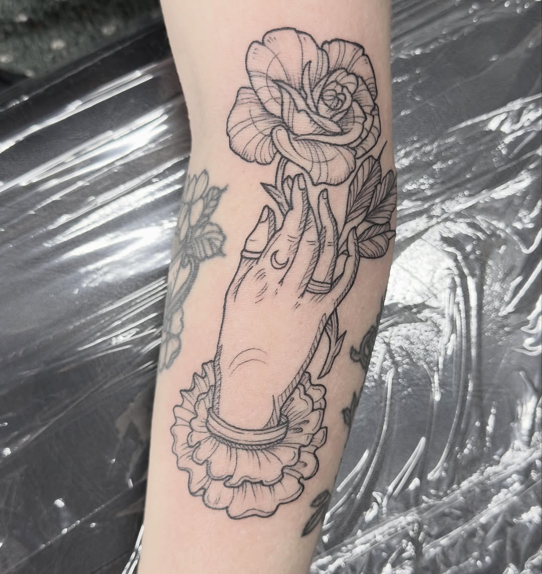 Tattoo by @kmarsdentattoos — fine_line, illustrative
