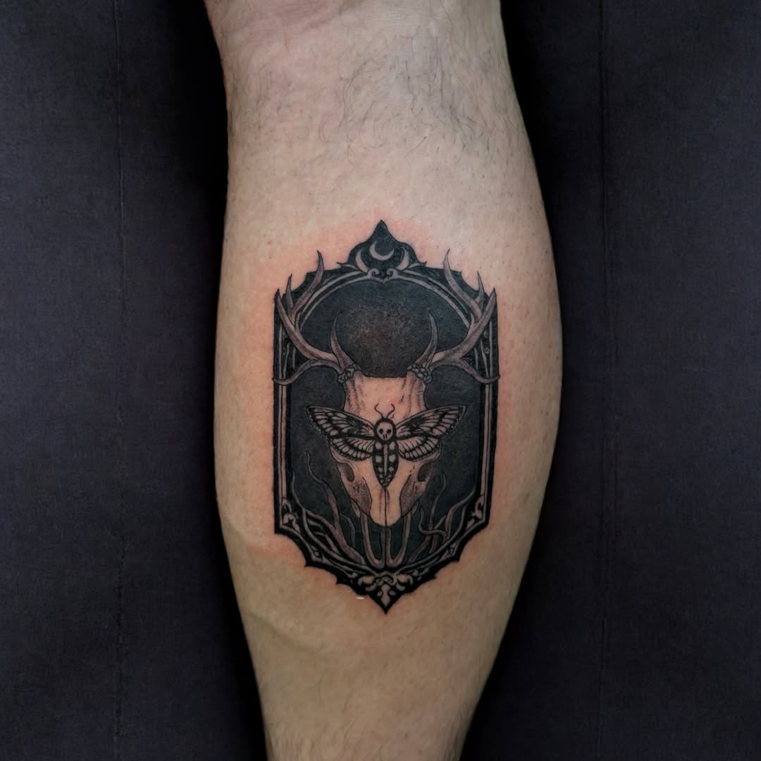 Tattoo by @relicglow_ink โ black_and_grey, dark_realism