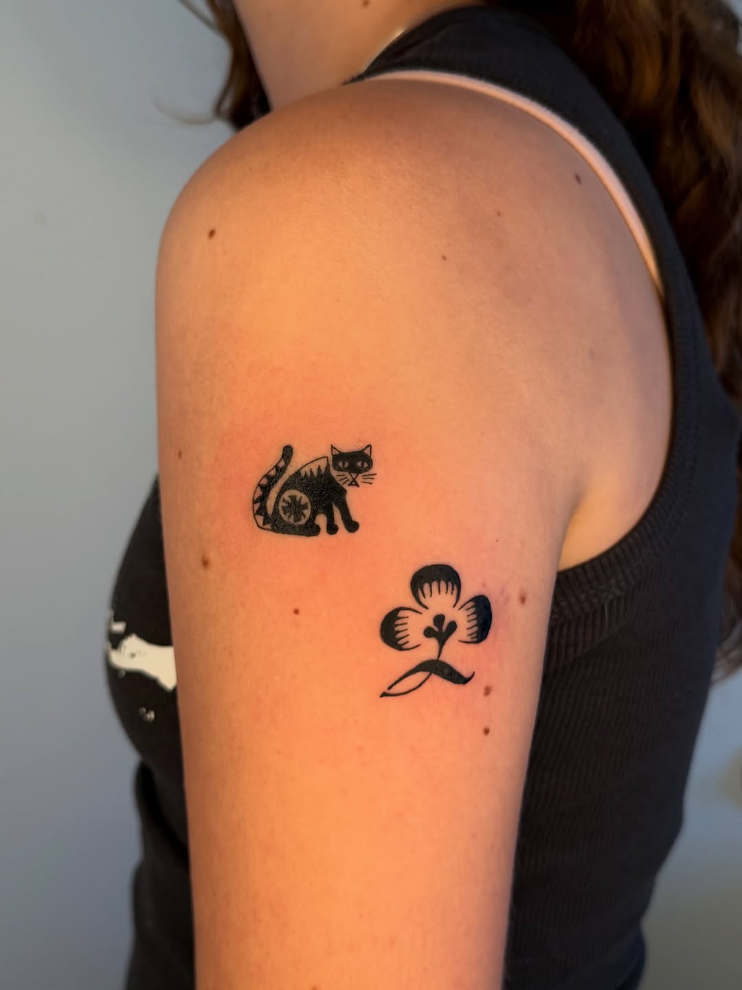 Tattoo by @sea___of___horses — blackwork