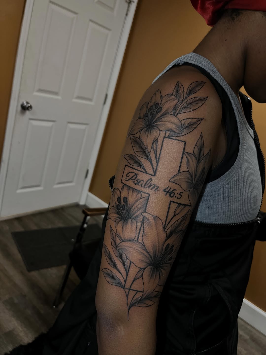 Tattoo by @inkbytee_ โ black_and_grey