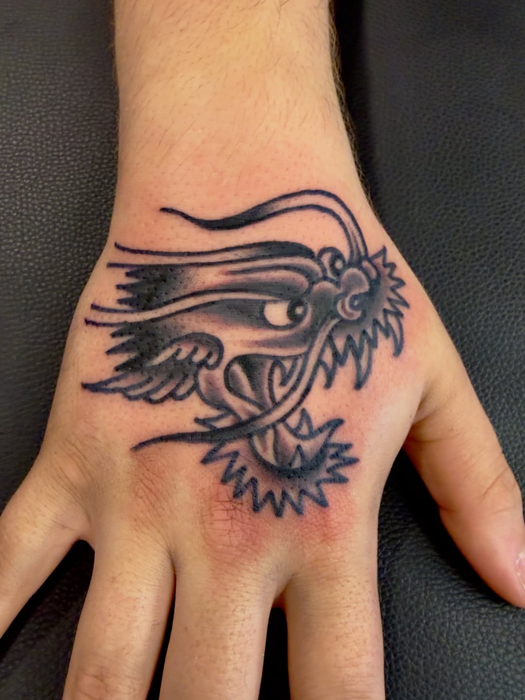 Tattoo by @theehandovchance — japanese_irezumi, blackwork