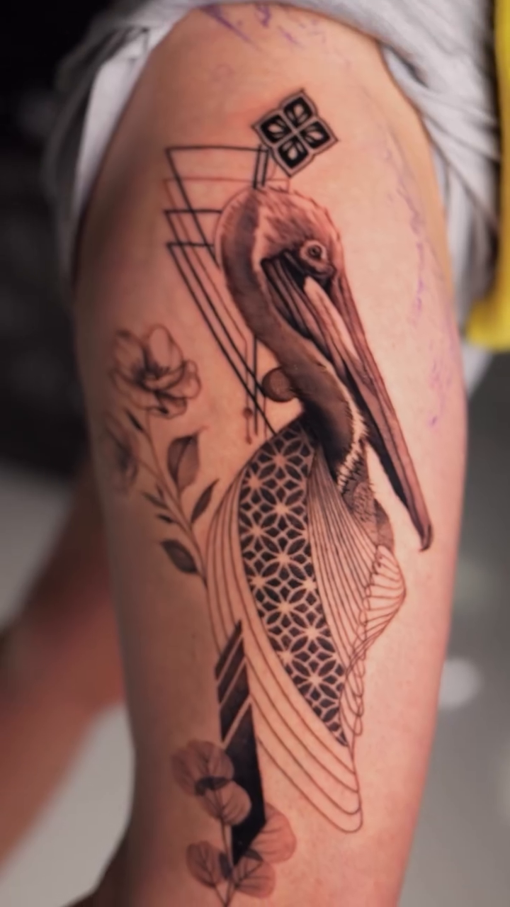 Tattoo by @d.vancasso.ink — illustrative, geometric