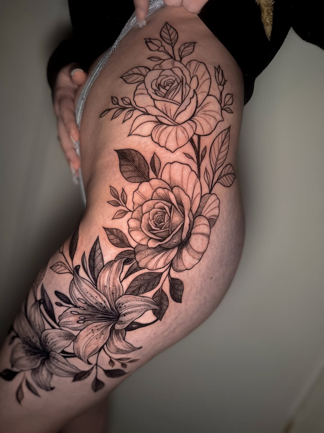 Tattoo by @recky.tattoos — black_and_grey, illustrative
