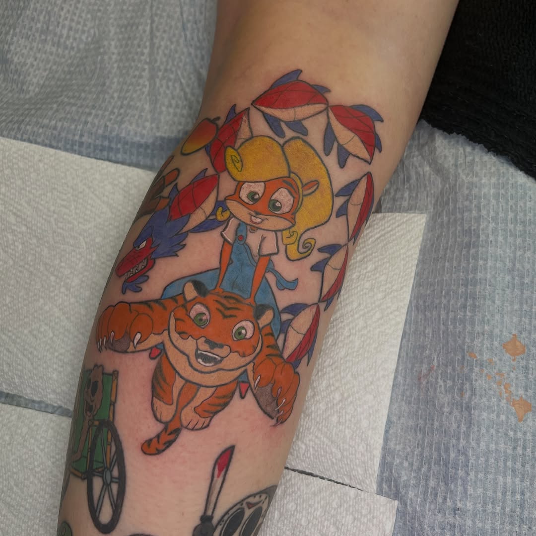 Tattoo by @legslietattoos_ — new_school