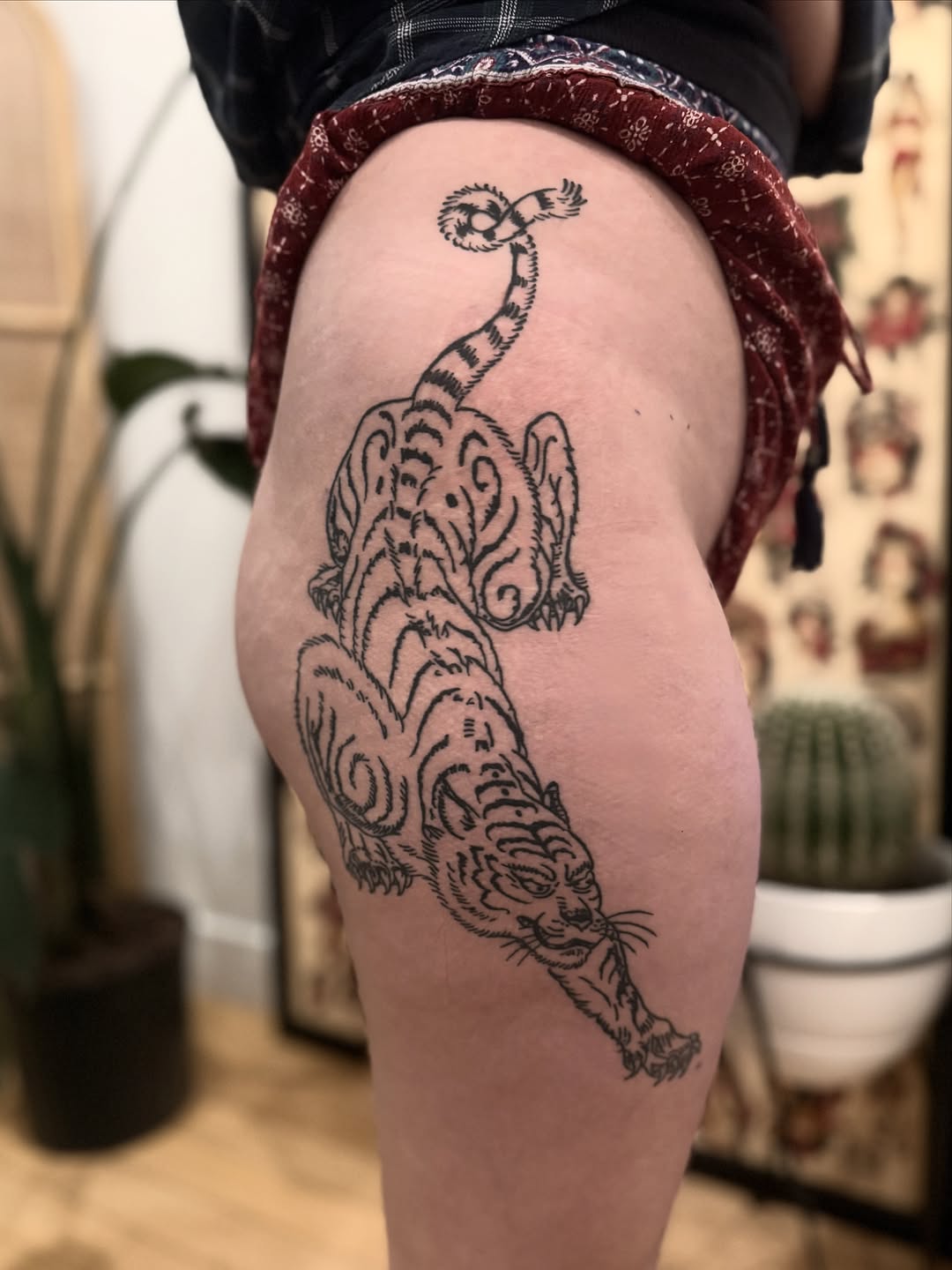 Tattoo by @hellridertattoo — japanese_irezumi, blackwork