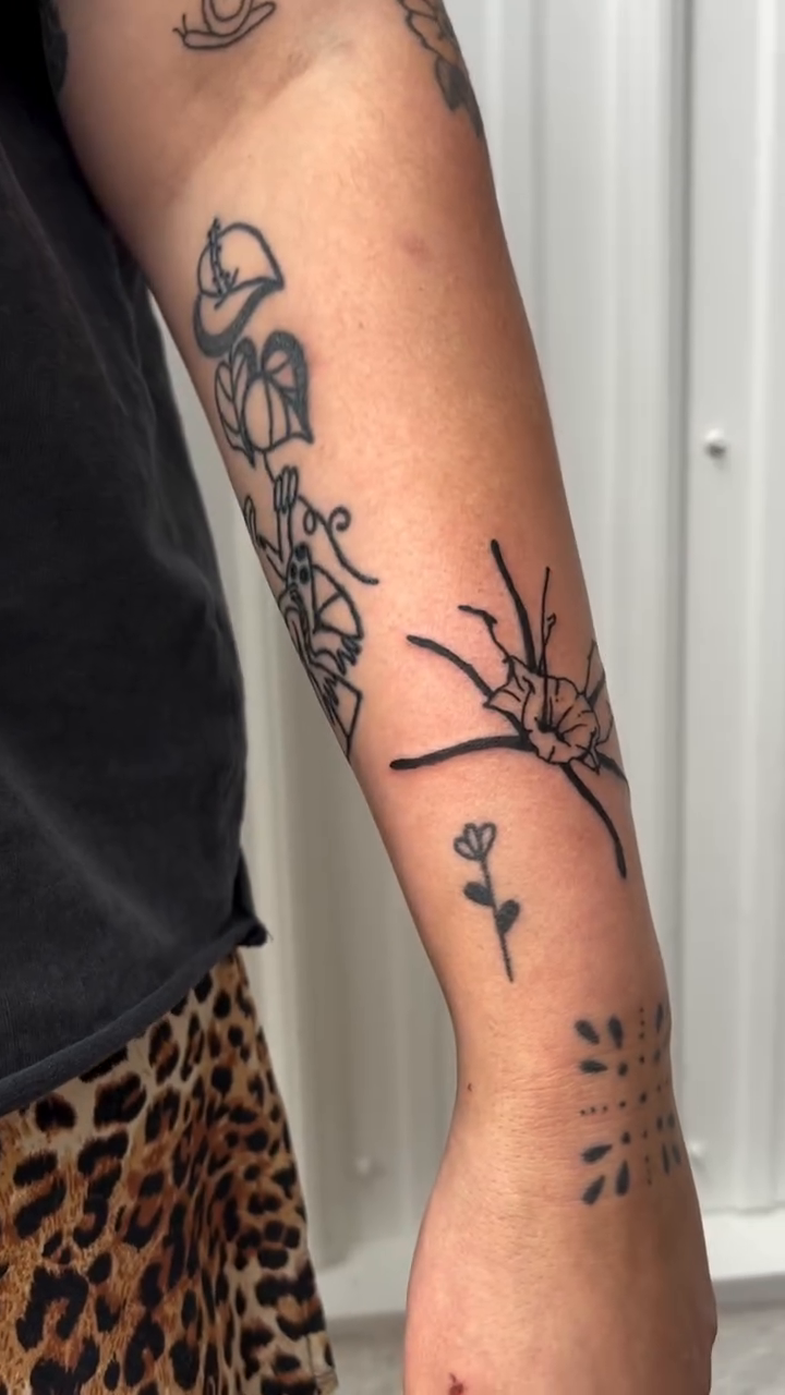 Tattoo by @imthehumanamy — fine_line