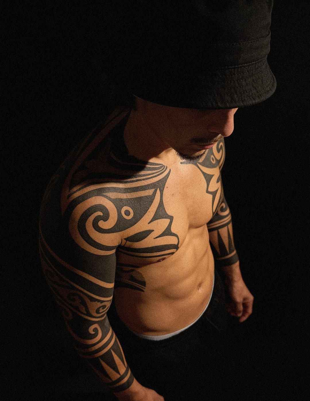 Tattoo by @danielsbauti โ tribal, blackwork