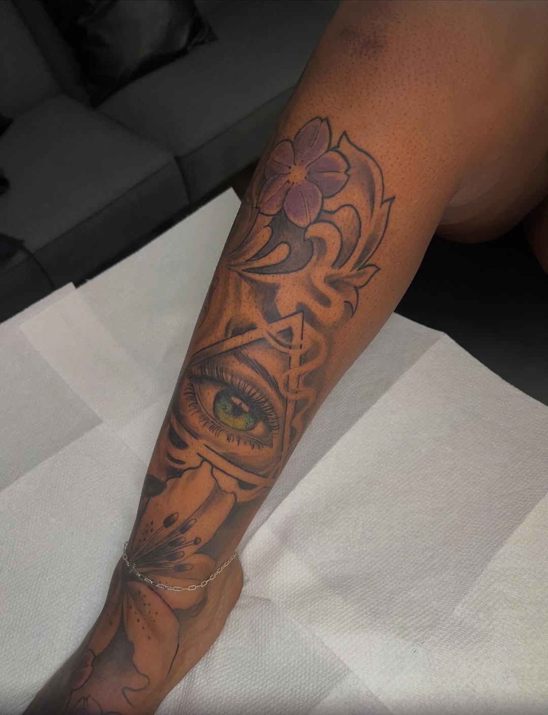 Tattoo by @justx4rt โ black_and_grey