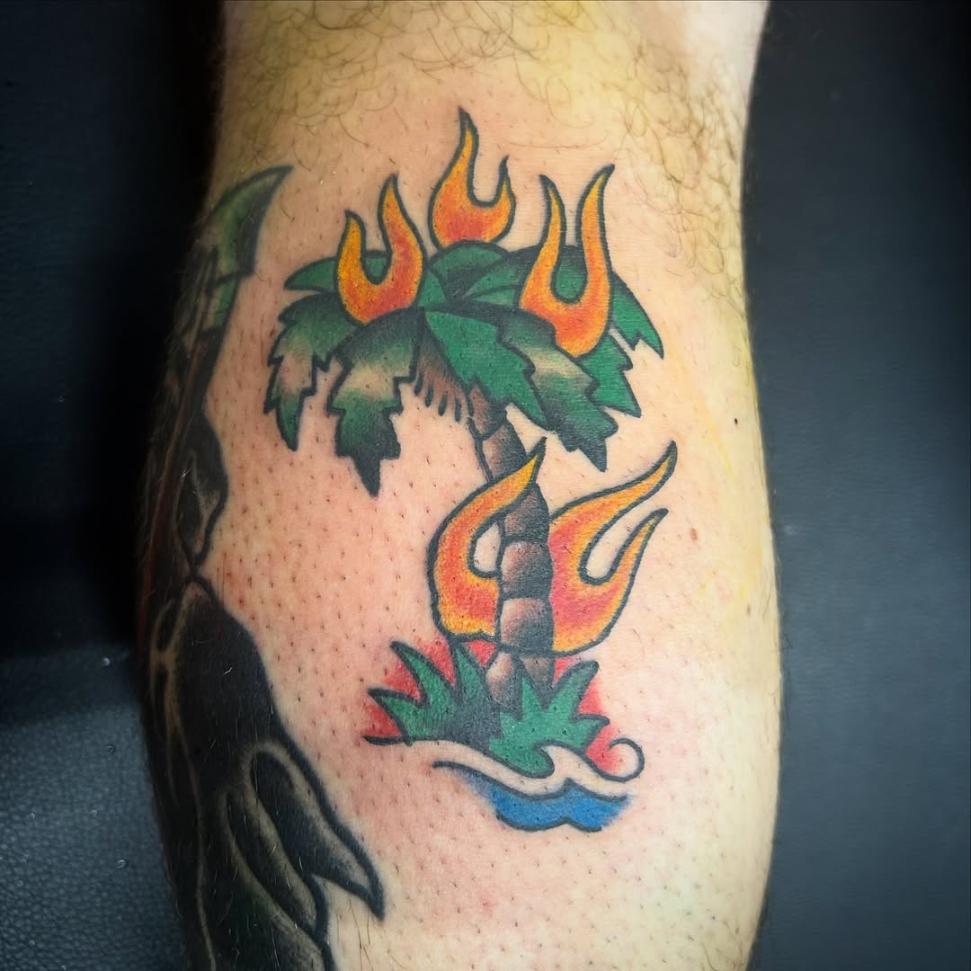 Tattoo by @tawnibendertattoo — american_traditional
