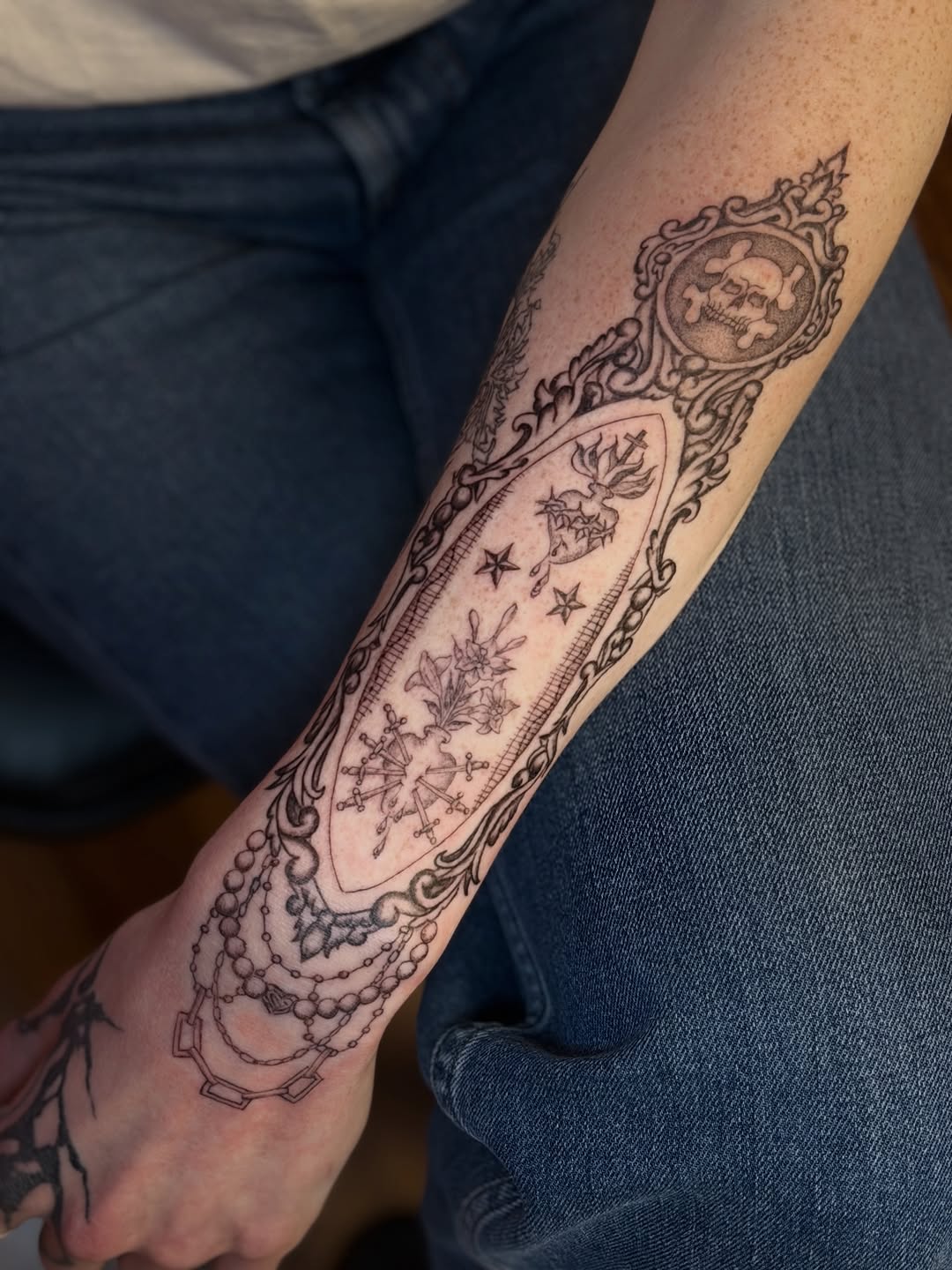 Tattoo by @maddacide — black_and_grey