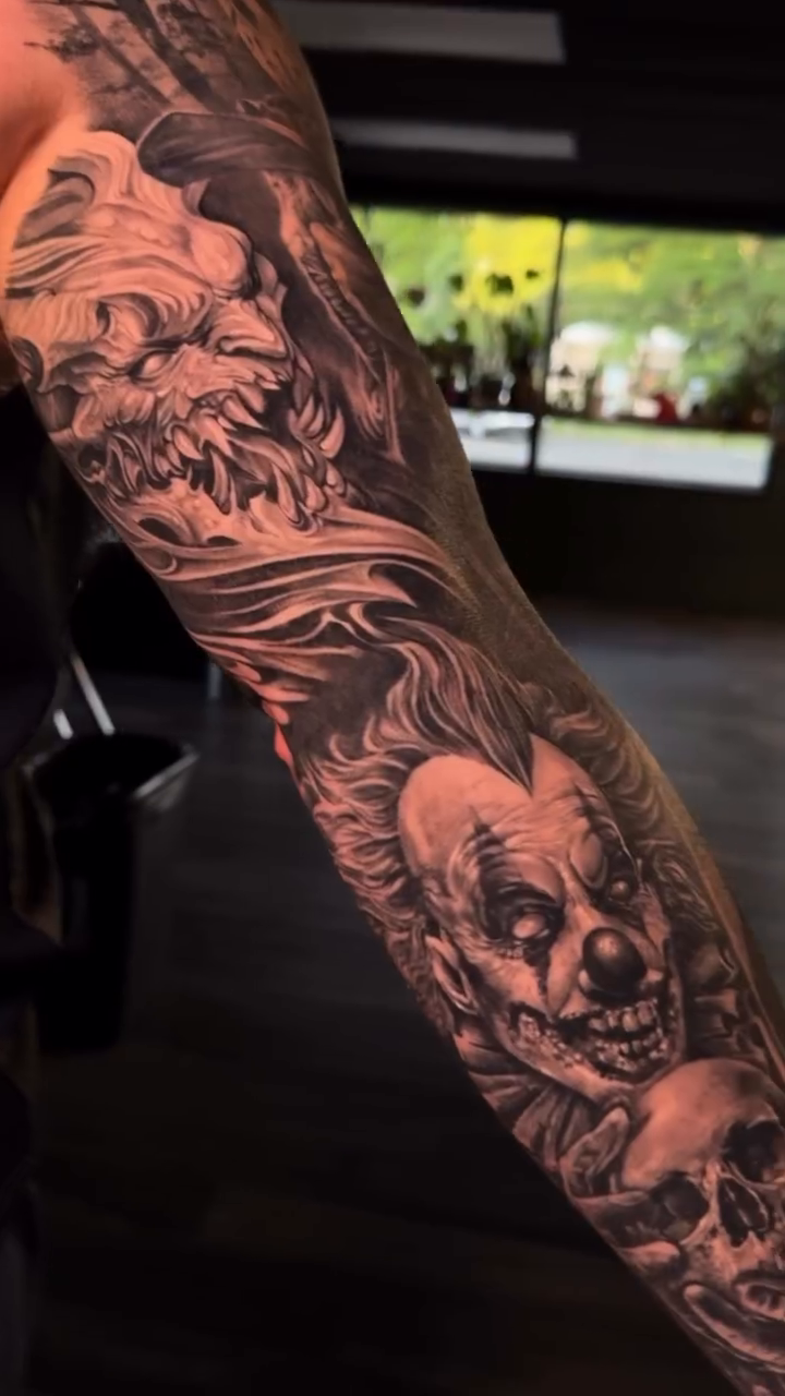 Tattoo by @marcelxbernhard β realism, black_and_grey