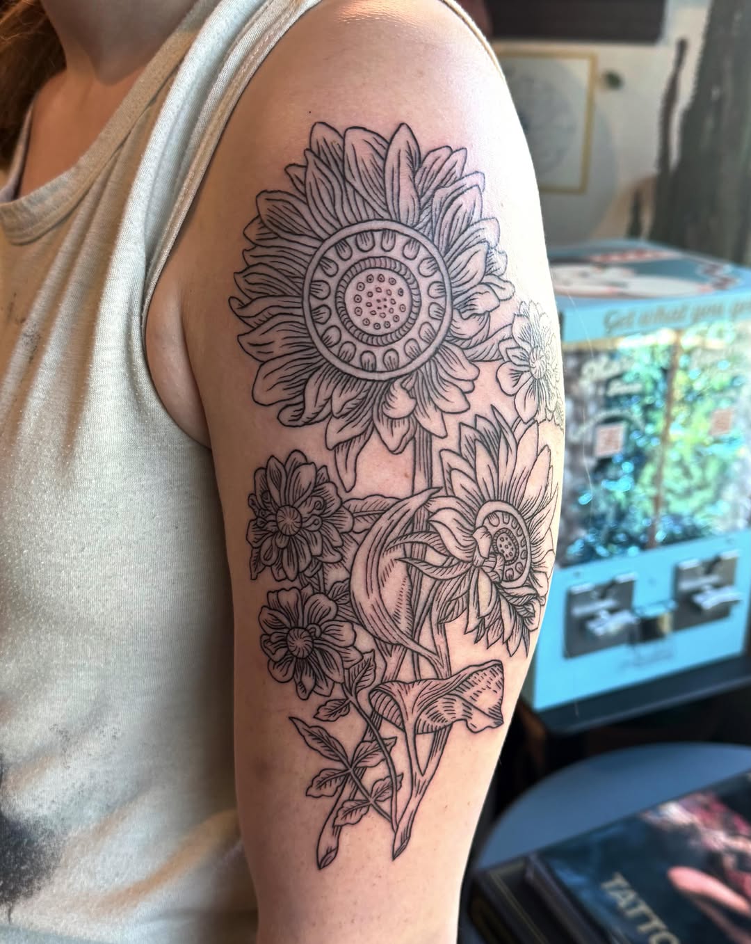 Tattoo by @salamisandals — blackwork