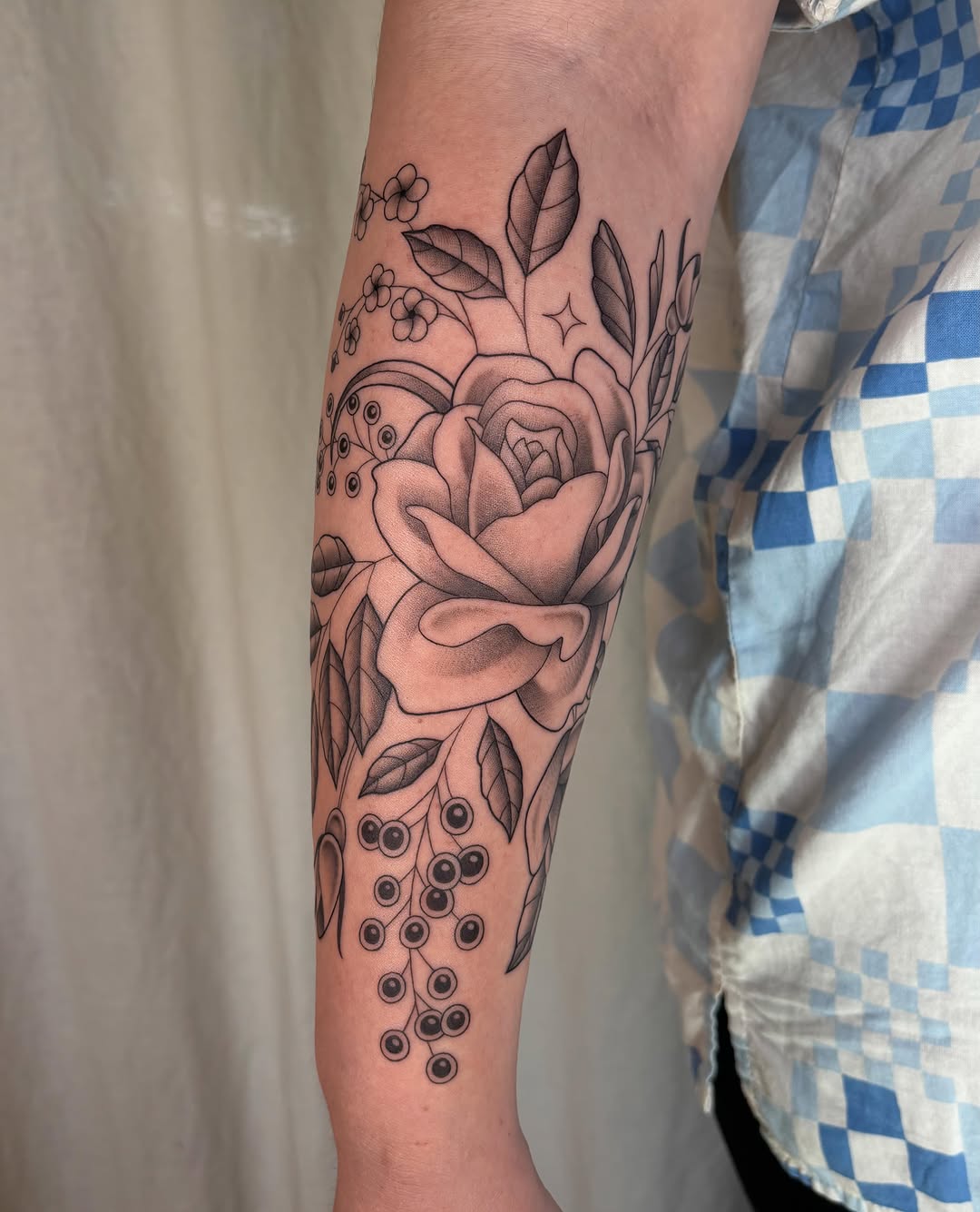 Tattoo by @annasagetattoos — black_and_grey