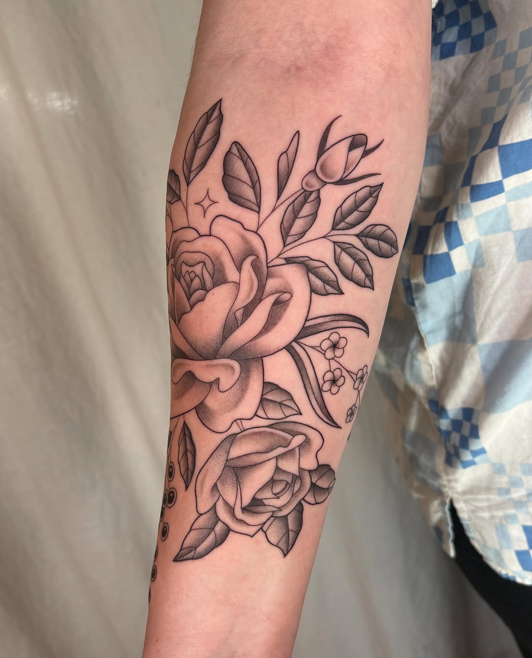 Tattoo by @annasagetattoos — black_and_grey