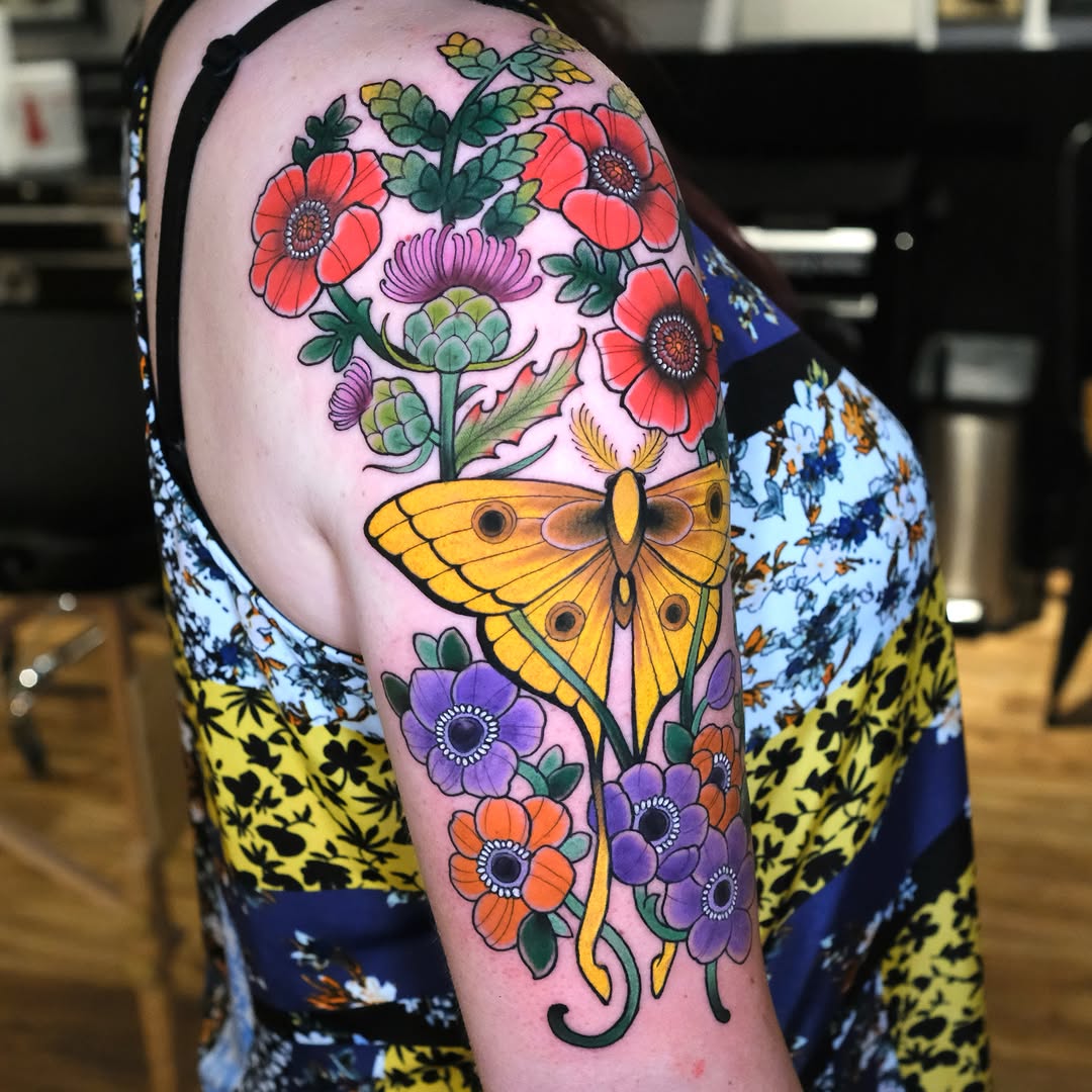 Tattoo by @coztic_tatt โ neo_traditional, illustrative