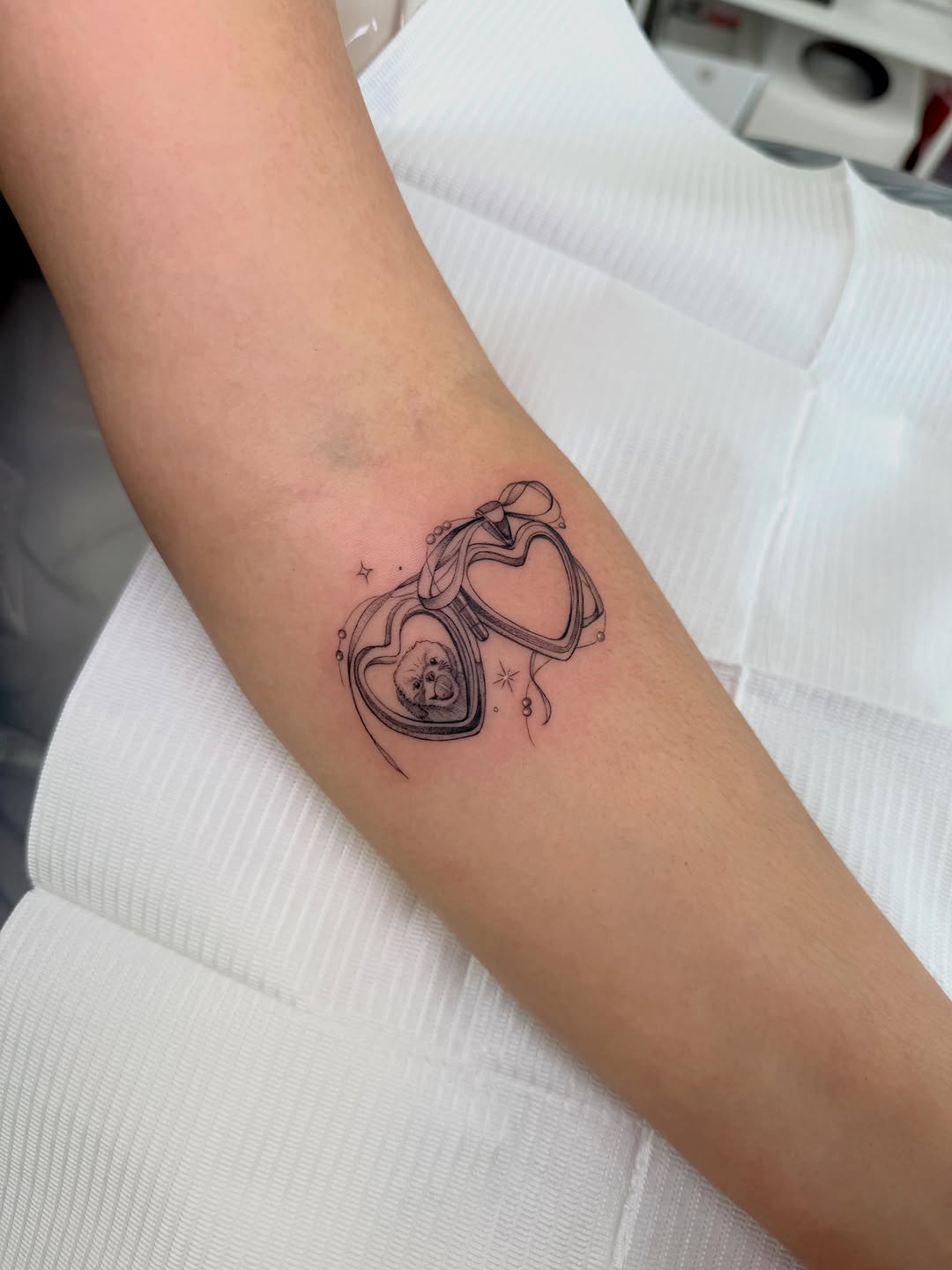 Tattoo by @peachytats.atl โ fine_line, realism