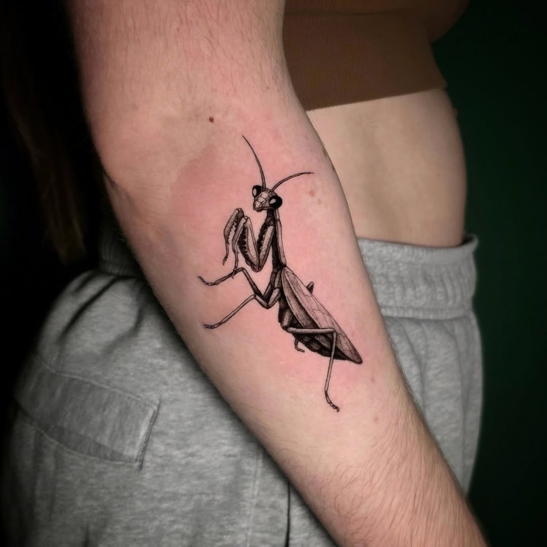 Tattoo by @dehoyosink — realism, black_and_grey