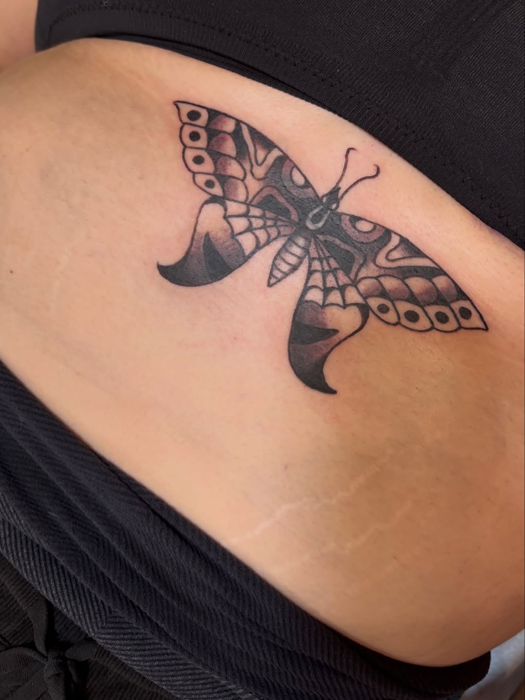 Tattoo by @sammytortellini — black_and_grey