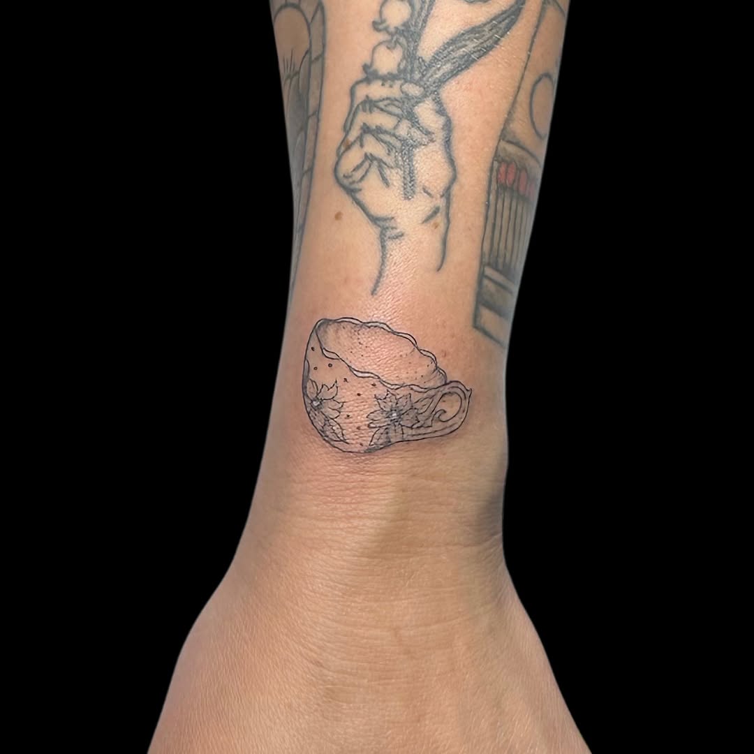Tattoo by @visions.of.jules β fine_line, illustrative