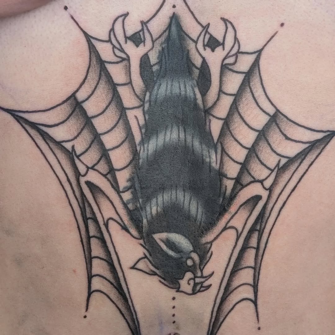 Tattoo by @qualiitygreen — american_traditional, illustrative