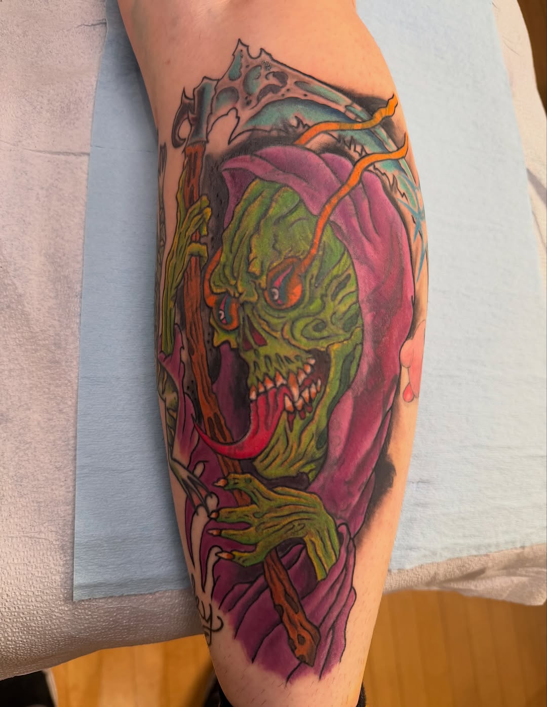 Tattoo by @tberrytattoos โ new_school, dark_realism
