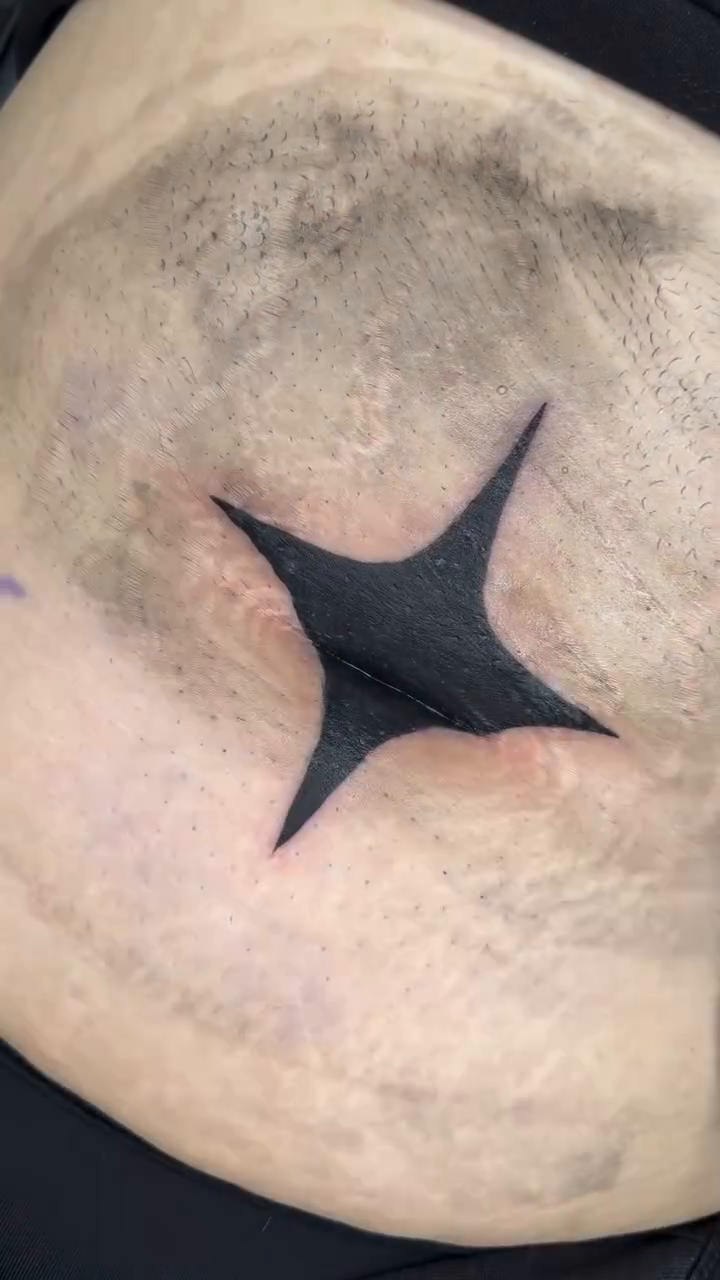 Tattoo by @hexhalle — blackwork, geometric