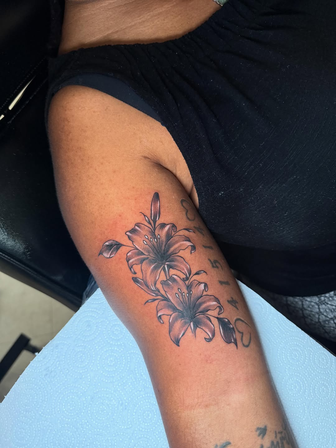 Tattoo by @steve_tattoo87 — black_and_grey, realism