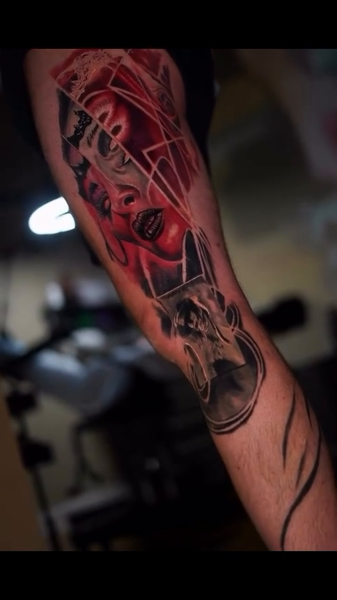 Tattoo by @inkedbystabby — realism