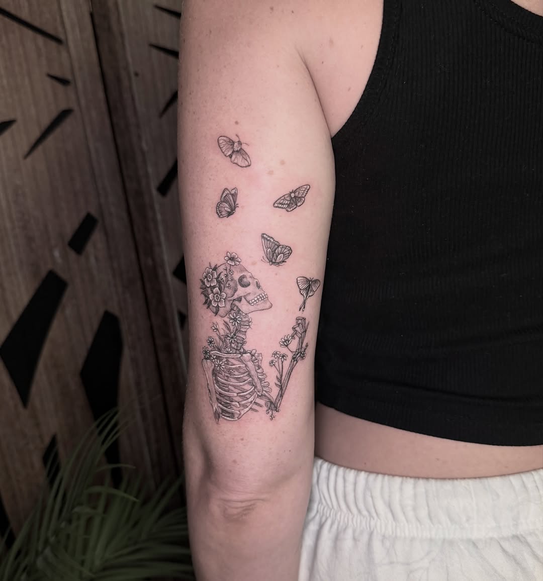 Tattoo by @carmensdarkgallery — fine_line, black_and_grey