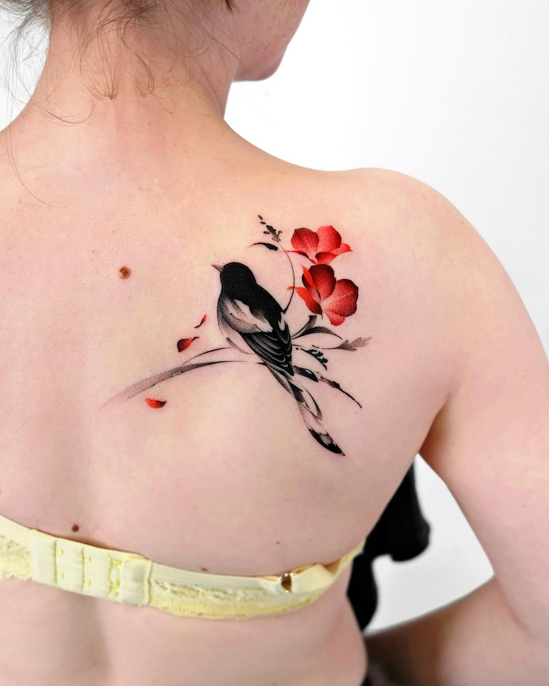 Tattoo by @mukyeon_tattoo — fine_line, black_and_grey