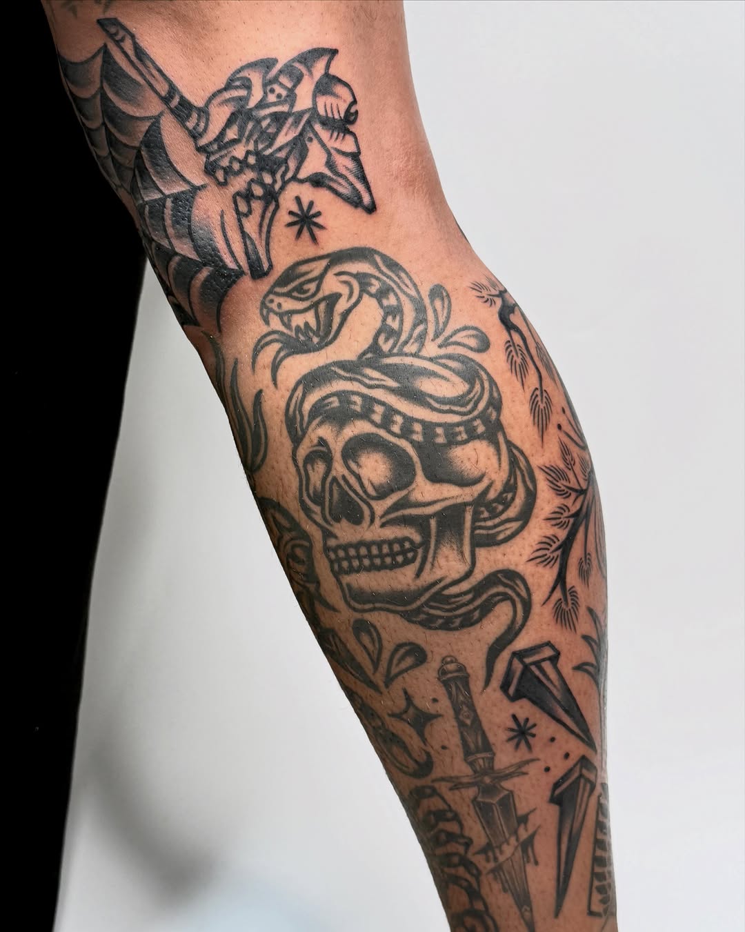 Tattoo by @allo_tattooer — american_traditional, black_and_grey