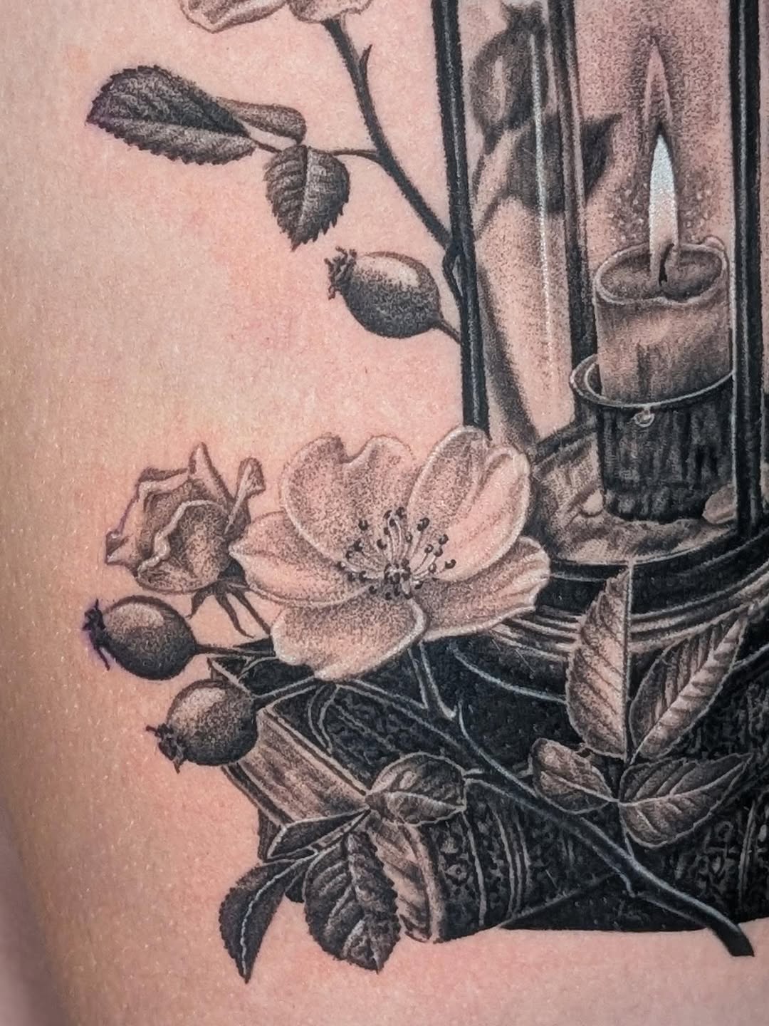 Tattoo by @arave.art โ black_and_grey, realism