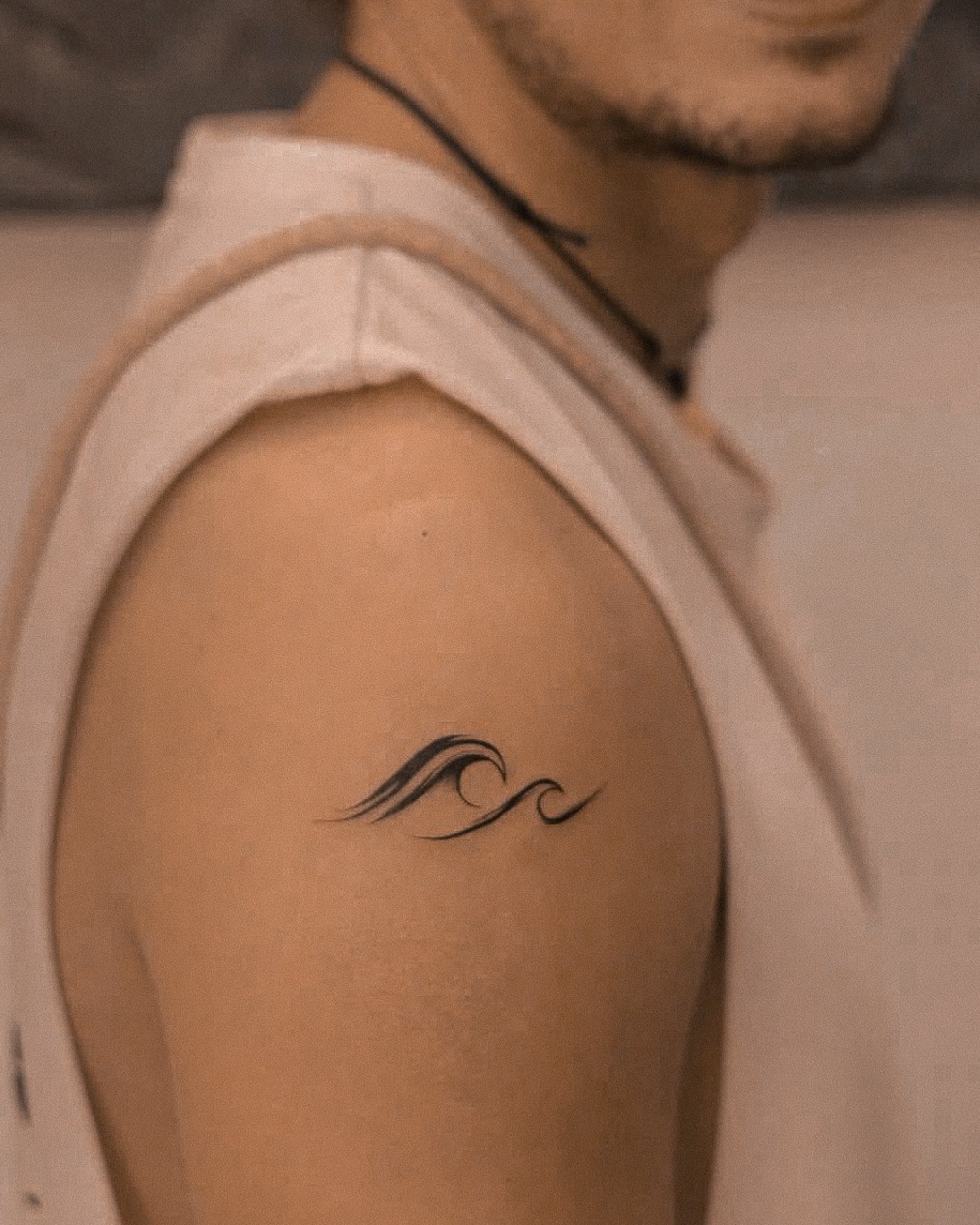 Tattoo by @ant_ink826 โ fine_line, minimalist