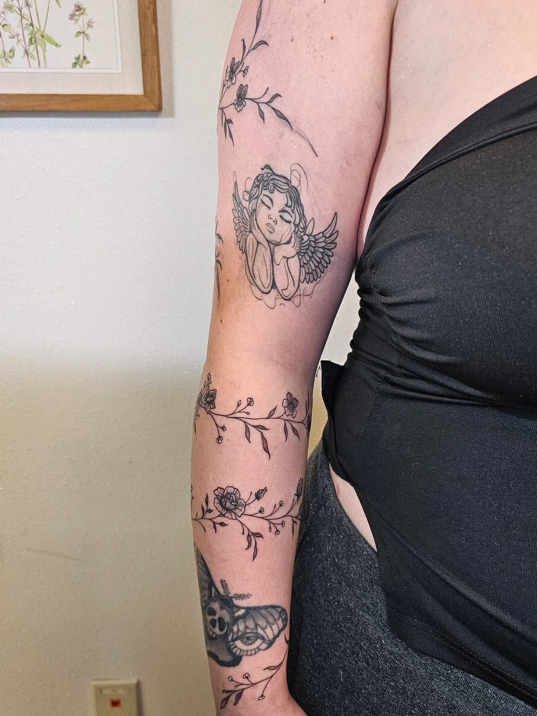 Tattoo by @emmi.alicee — fine_line, illustrative