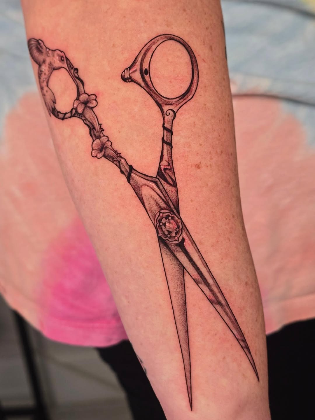 Tattoo by @twiztidscribblertattoo β black_and_grey