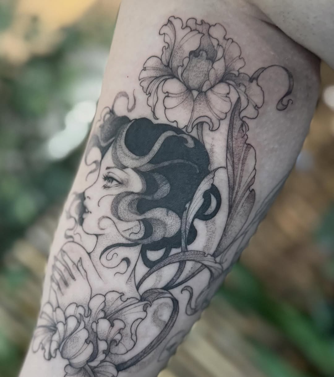 Tattoo by @pixi.bite — black_and_grey, realism