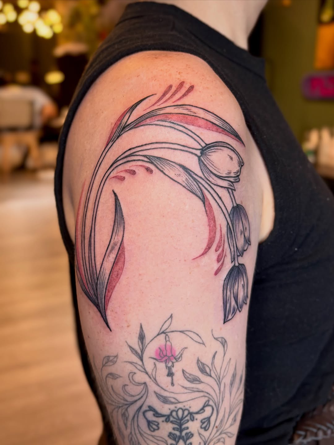 Tattoo by @daisy_chaiin — fine_line, illustrative