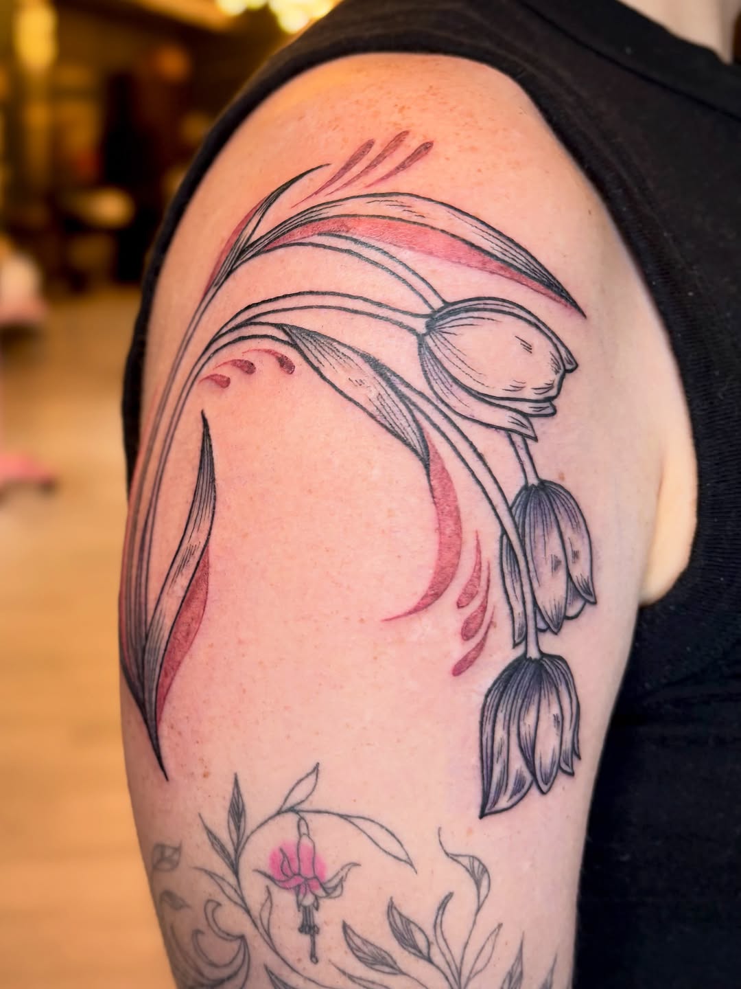Tattoo by @daisy_chaiin — fine_line, illustrative