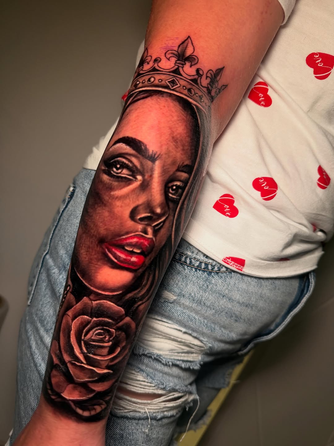 Tattoo by @patrisiatattoo — realism, black_and_grey