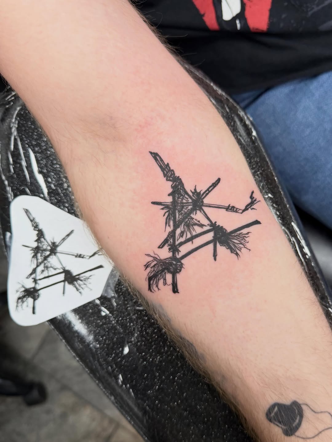 Tattoo by @smilemoretattoos — illustrative, blackwork