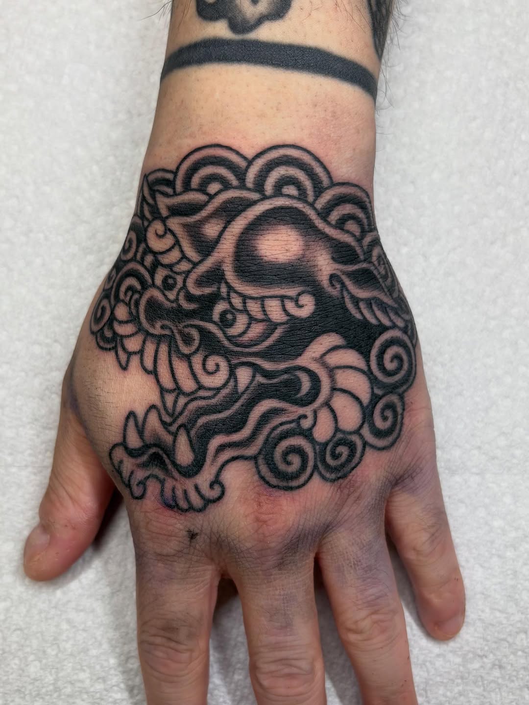 Tattoo by @jaeyuutattoo — japanese_irezumi, blackwork