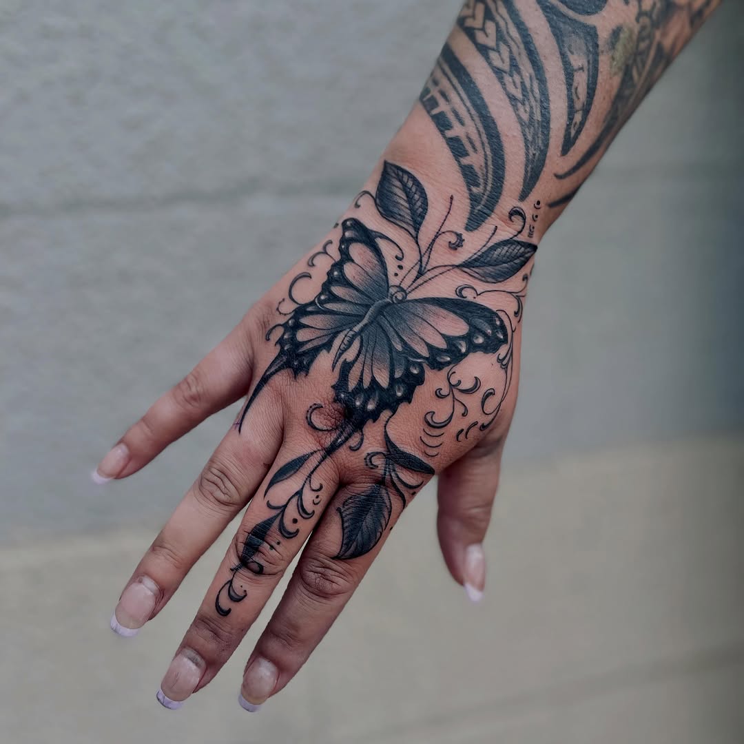 Tattoo by @cxvlba — illustrative, black_and_grey
