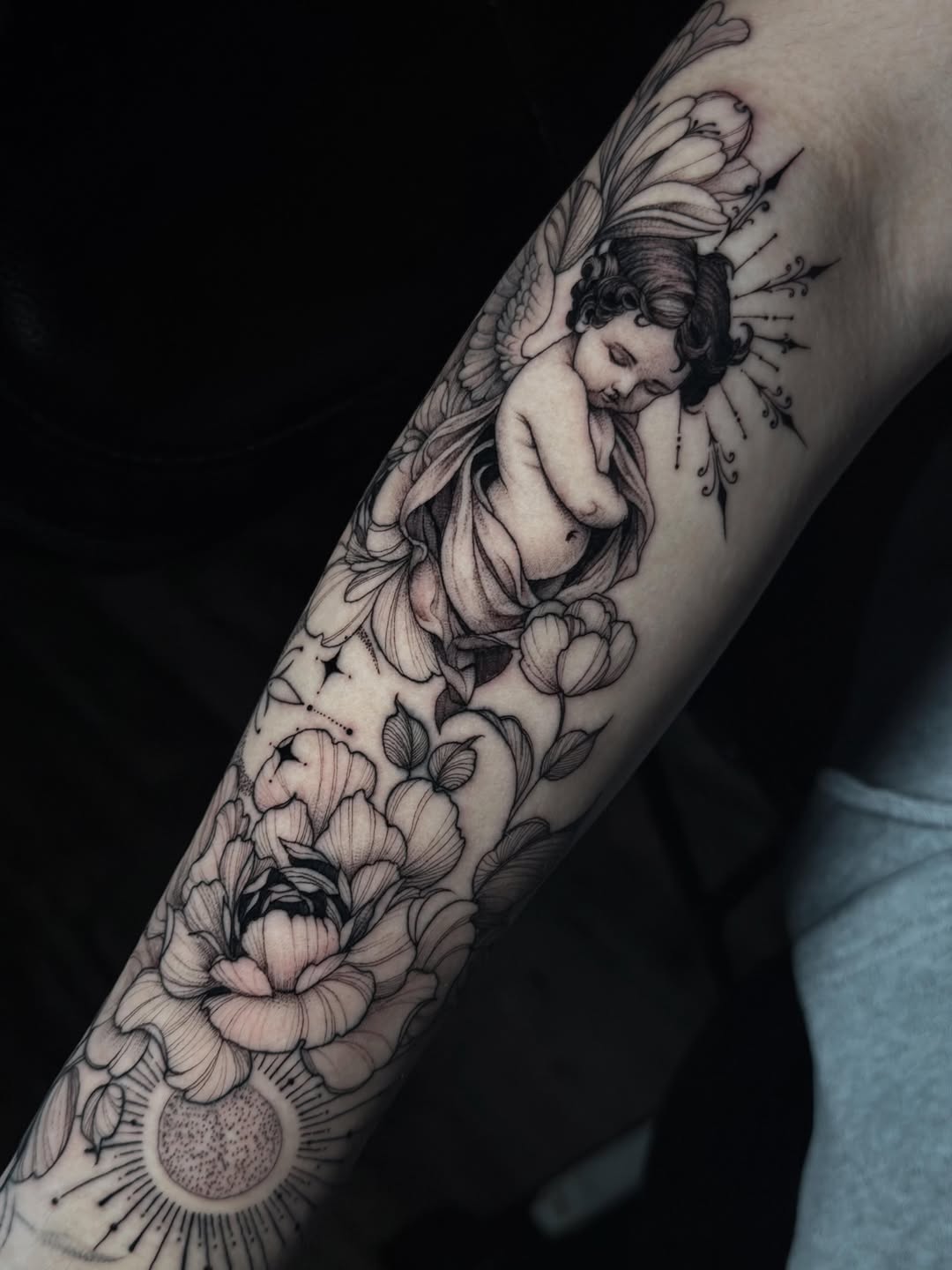 Tattoo by @kbtattz — black_and_grey