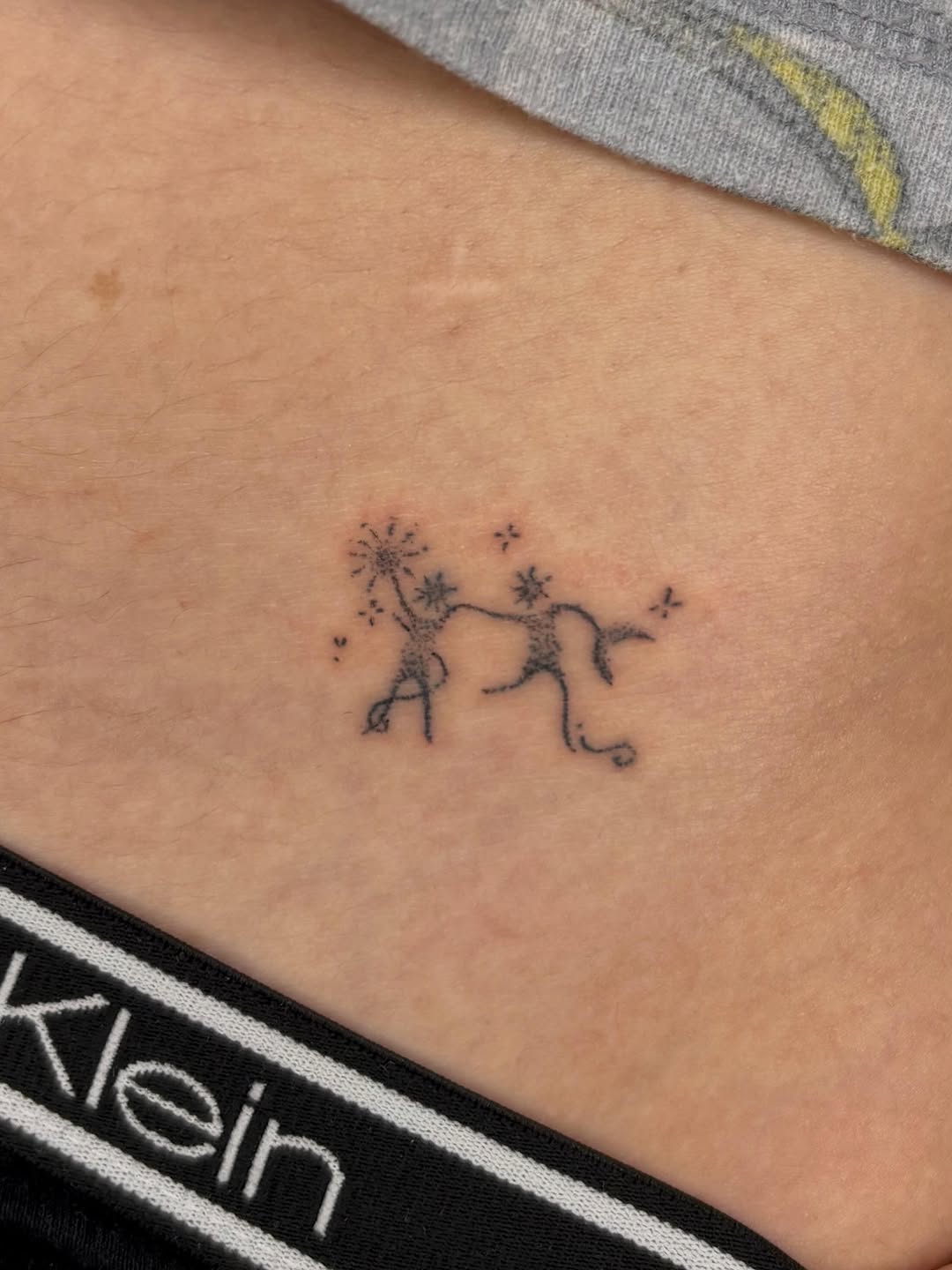 Tattoo by @sabpokes — fine_line, illustrative